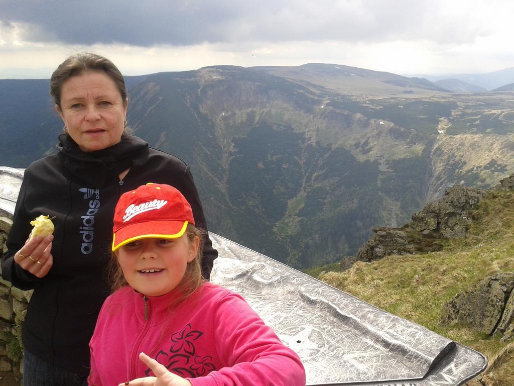 Žacléř Wellness Pension Iveta מראה חיצוני תמונה